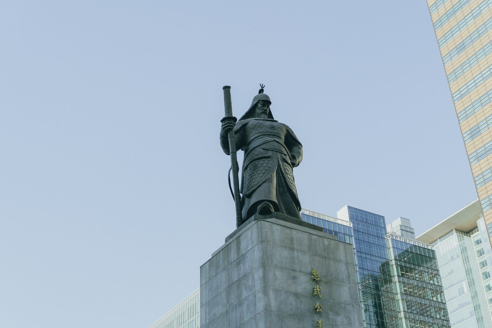 정돈되고 쾌적한 힐링 테라피 룸 분위기